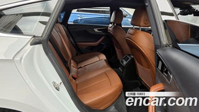 Audi A5 (F5) 40 TFSI Quattro Premium Sportback, 2023 12