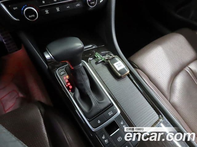 Kia K5 2세대 Noblesse Special, 2016 13