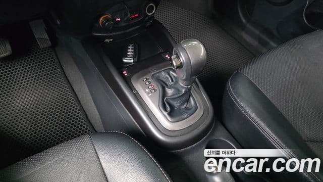 Kia Soul Safety, 2011 9