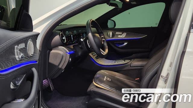 Mercedes-Benz E-класс W213 AMG Line, 2022 9