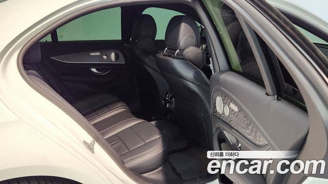 Mercedes-Benz E-класс W213 AMG Line, 2022 13