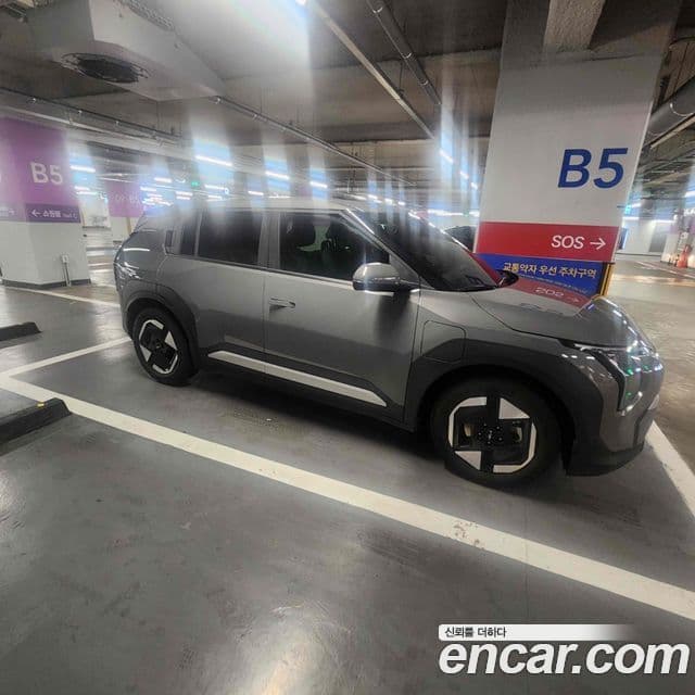 Kia EV3 Air, 2025 3