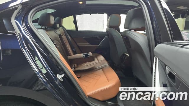 BMW 5시리즈 (G60) 530i xDrive M Sport, 2025 12