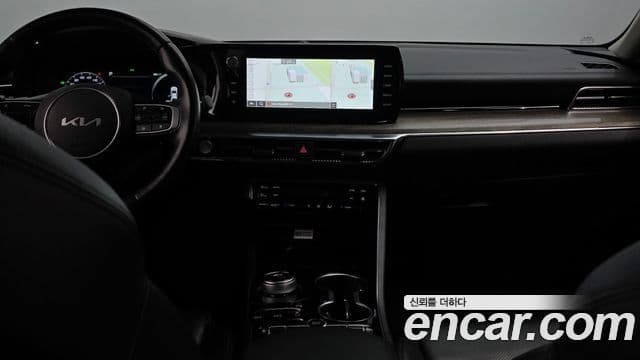 Kia K5 гибрид 3세대 Noblesse, 2023 20