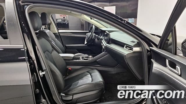 Kia K5 3세대 Trendy, 2021 10