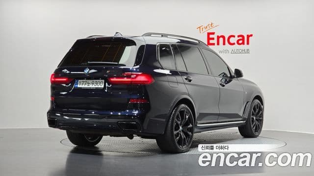BMW X7 (G07) xDrive 40i M Sport 6인승, 2022 2