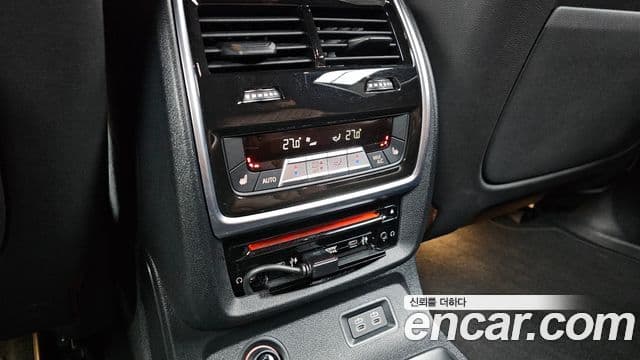 BMW X7 (G07) xDrive 40i M Sport 6인승, 2022 18