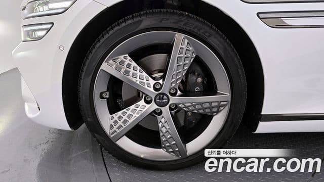 Genesis G80 (RG3) бензин 2.5 турбо AWD, 2025 все фото