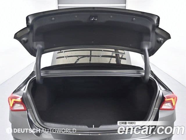 Kia K5 3세대 Signature, 2020 19