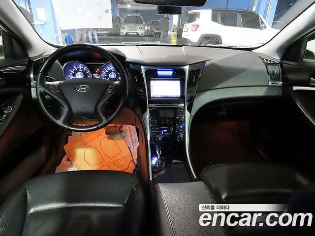 Hyundai YF Sonata чёрный, 2011 все фото