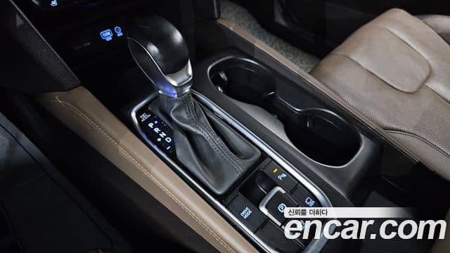 Hyundai Santa Fe TM Prestige, 2020 9