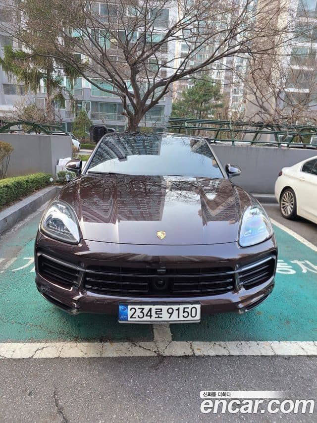 Porsche Cayenne (PO536) 3.0 E-гибрид купе, 2021 2