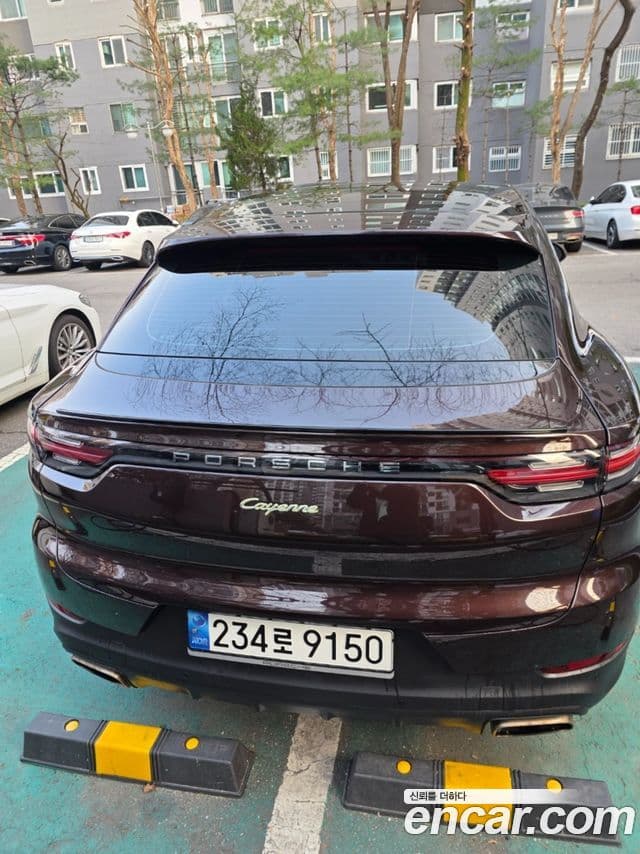 Porsche Cayenne (PO536) 3.0 E-гибрид купе, 2021 3