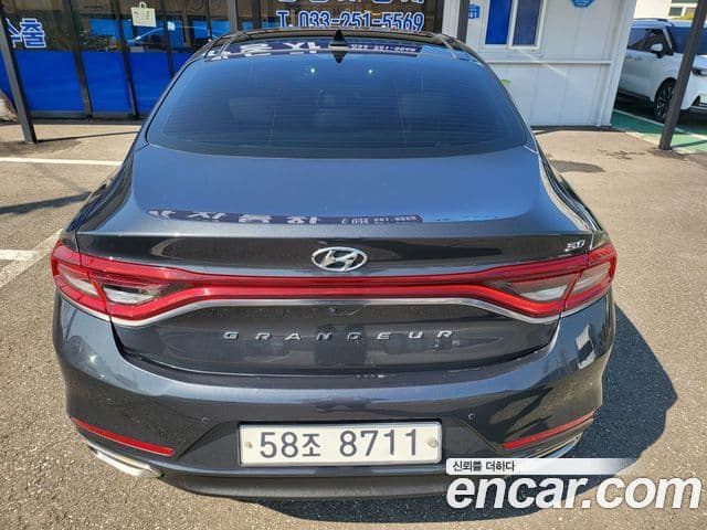 Hyundai Grandeur IG Special, 2018 3