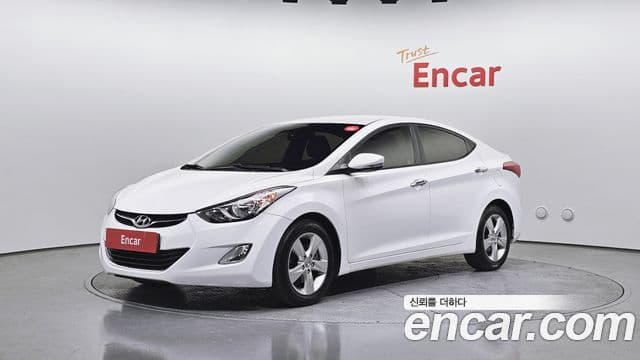 Hyundai Avante MD Premier, 2012 1