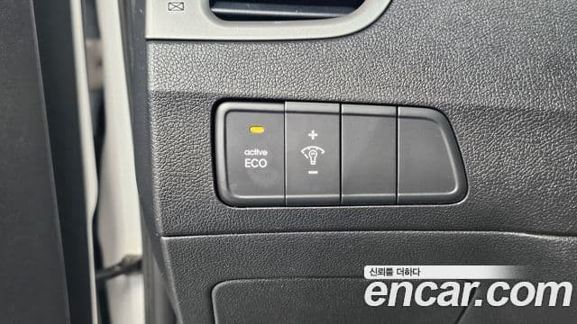 Hyundai Avante MD Premier, 2012 14