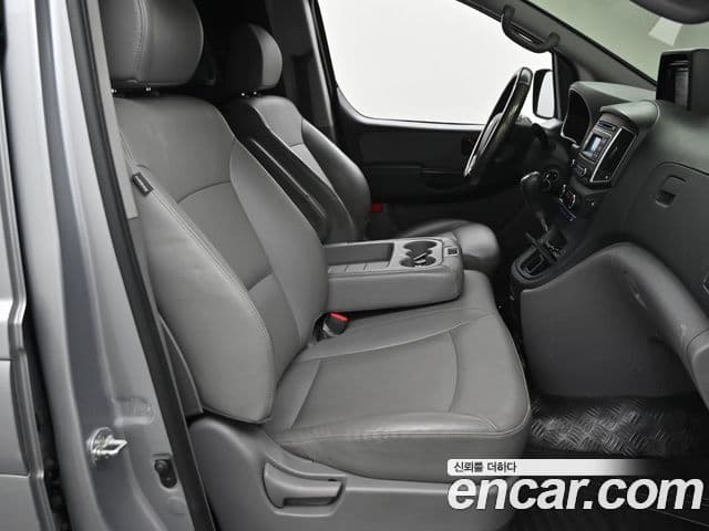 Hyundai Grand Starex Smart, 2018 10