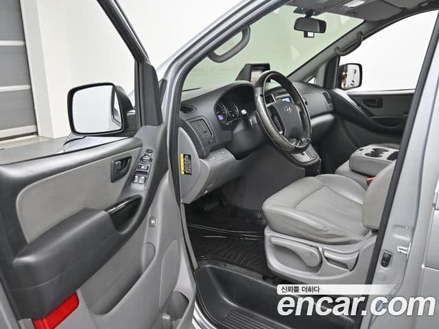 Hyundai Grand Starex Smart, 2018 11