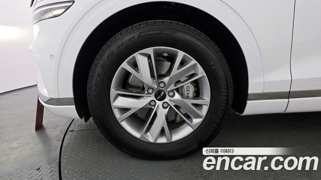 Genesis GV70, 2025 все фото