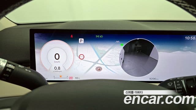 Genesis GV70, 2025 8