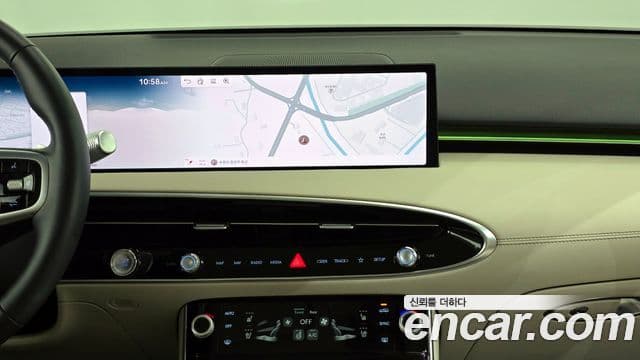 Genesis GV70, 2025 14