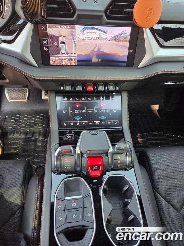 Lamborghini Urus 4.0 V8 SE, 2025 6