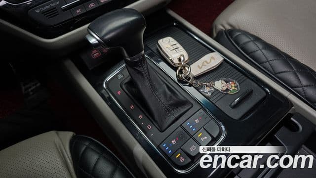 Kia All New Carnival Noblesse, 2017 9