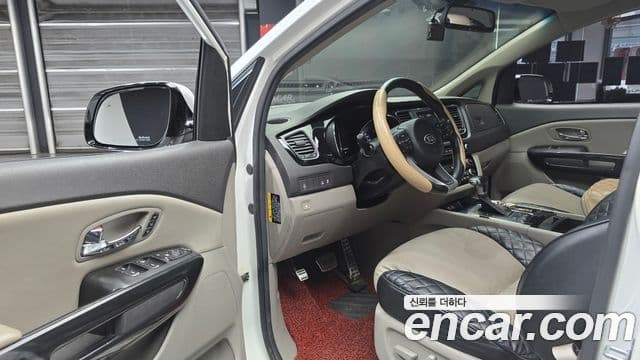 Kia All New Carnival Noblesse, 2017 11