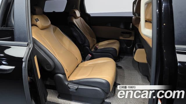 Kia Carnival 4세대 Prestige, 2023 12