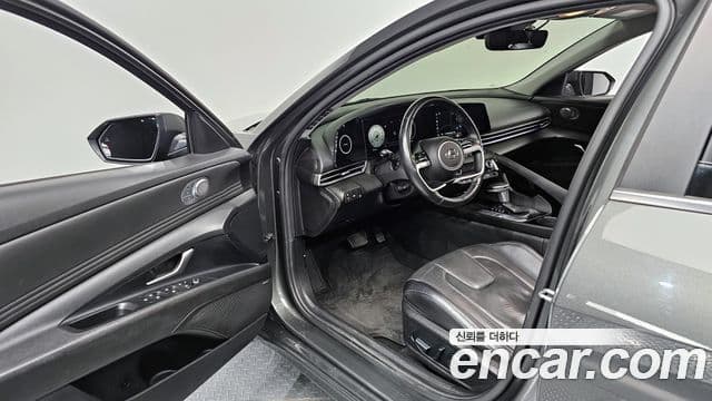 Hyundai Avante (CN7) Inspiration, 2021 11