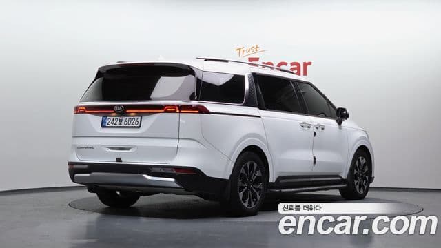Kia Carnival 4세대 Signature, 2021 2