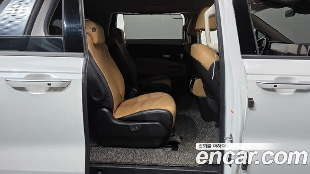 Kia Carnival 4세대 Signature, 2021 12