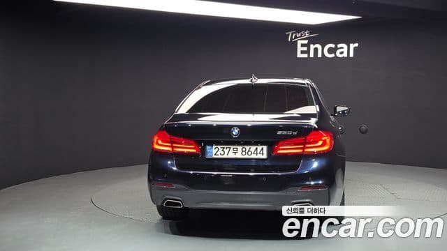 BMW 5시리즈 (G30) 520d M Sport Plus, 2020 4