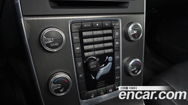 Volvo S60 2세대, 2016 18