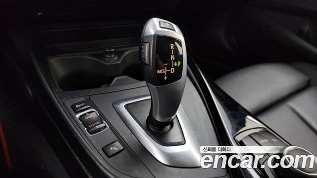 BMW 1시리즈 (F20) 118d Sport 5도어, 2016 9