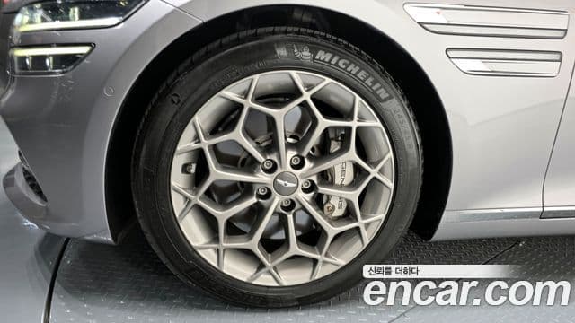 Genesis G80 (RG3) бензин 3.5 турбо 2WD, 2021 все фото