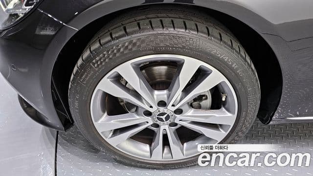 Mercedes-Benz C-класс W205 C220 d 4MATIC, 2020 все фото