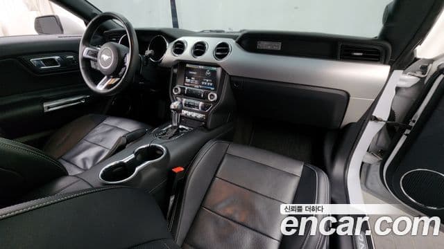 Ford Mustang GT купе, 2015 7