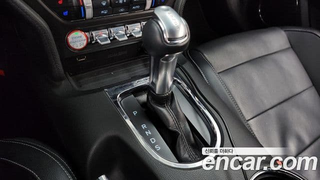 Ford Mustang GT купе, 2015 9