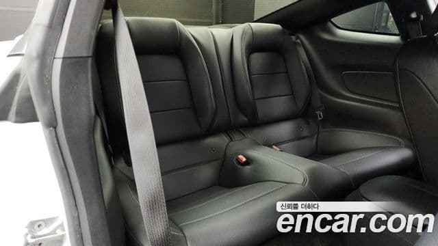 Ford Mustang GT купе, 2015 12