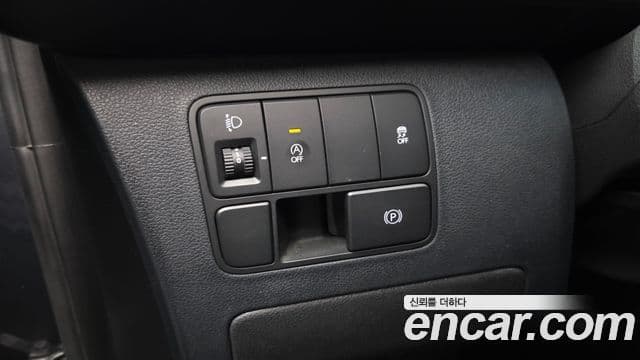 Hyundai Staria Smart, 2023 17