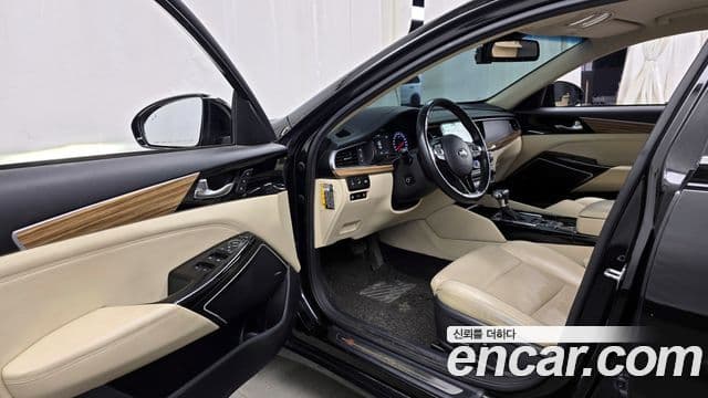 Kia All New K7 3.3 GDI Limited Edition, 2017 10