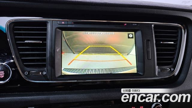 Kia All New Carnival Prestige, 2016 16