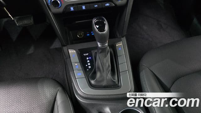 Hyundai Avante AD 1.6 GDI Smart, 2016 9