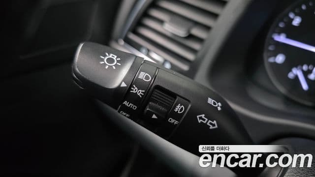 Hyundai Avante AD 1.6 GDI Smart, 2016 17