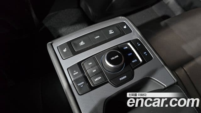 Genesis G80 Luxury, 2019 18