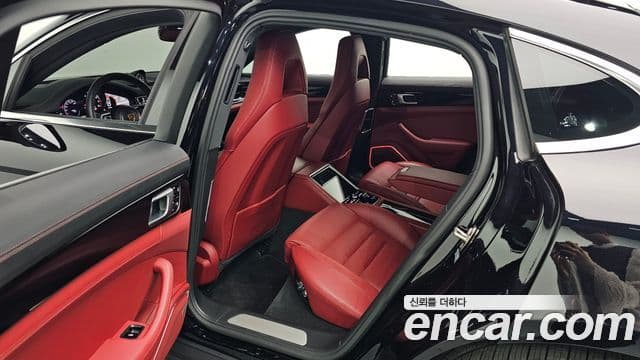 Porsche Panamera (971), 2021 12