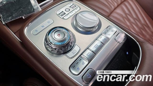 Genesis G90 (RS4) бензин 3.5 турбо AWD, 2023 9