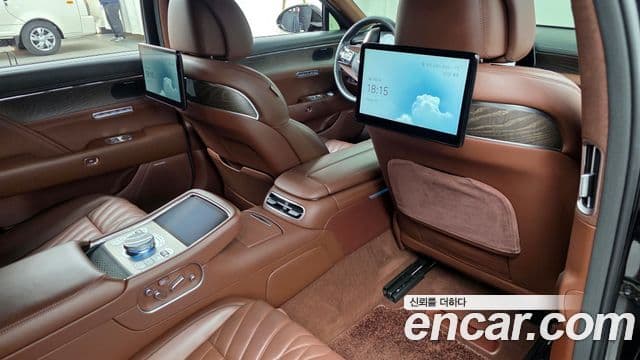 Genesis G90 (RS4) бензин 3.5 турбо AWD, 2023 18