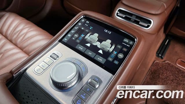 Genesis G90 (RS4) бензин 3.5 турбо AWD, 2023 19